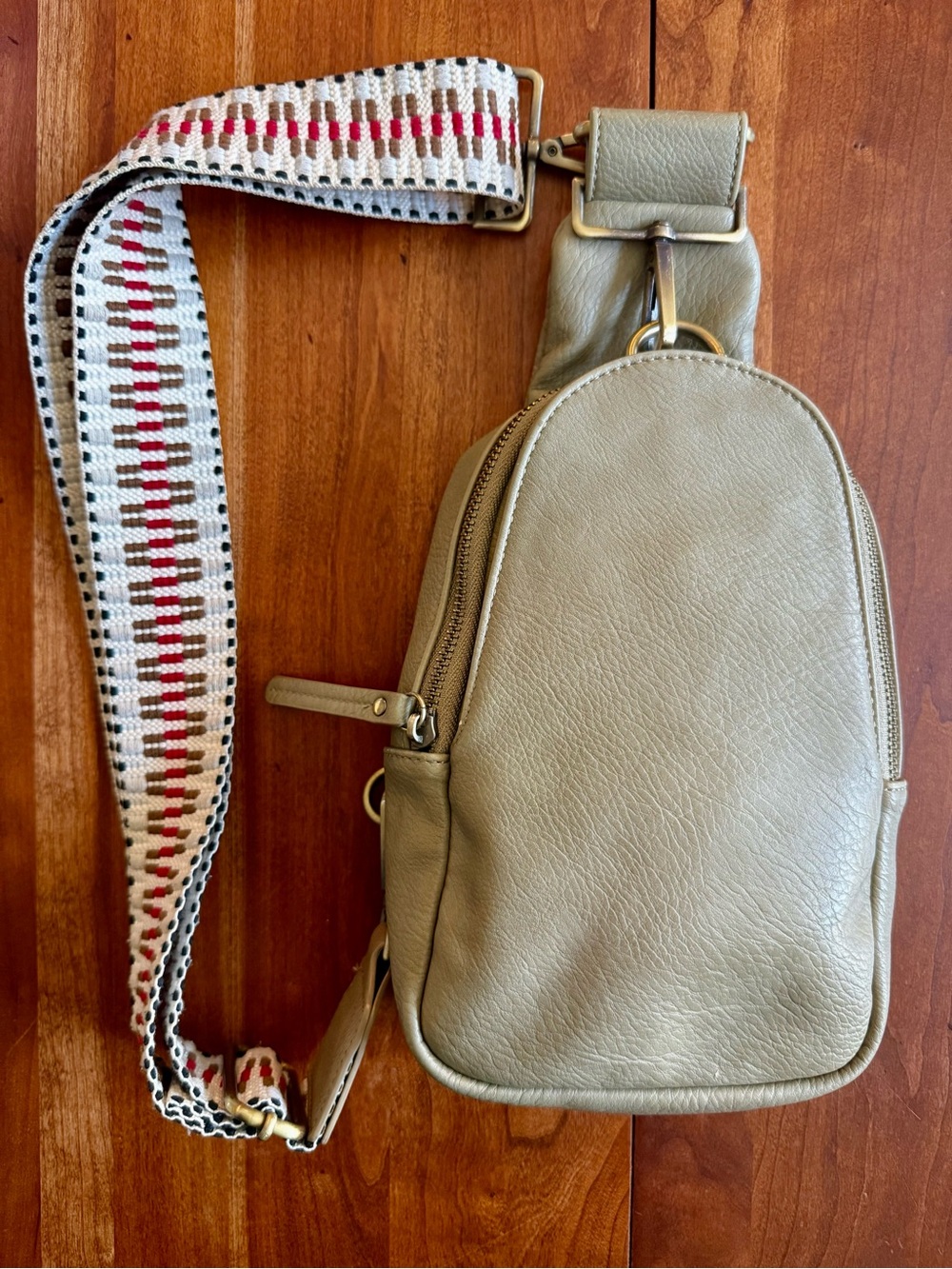 Urban Originals Khaki Crossbody Liberty Sling w Guitar Woven Strap
